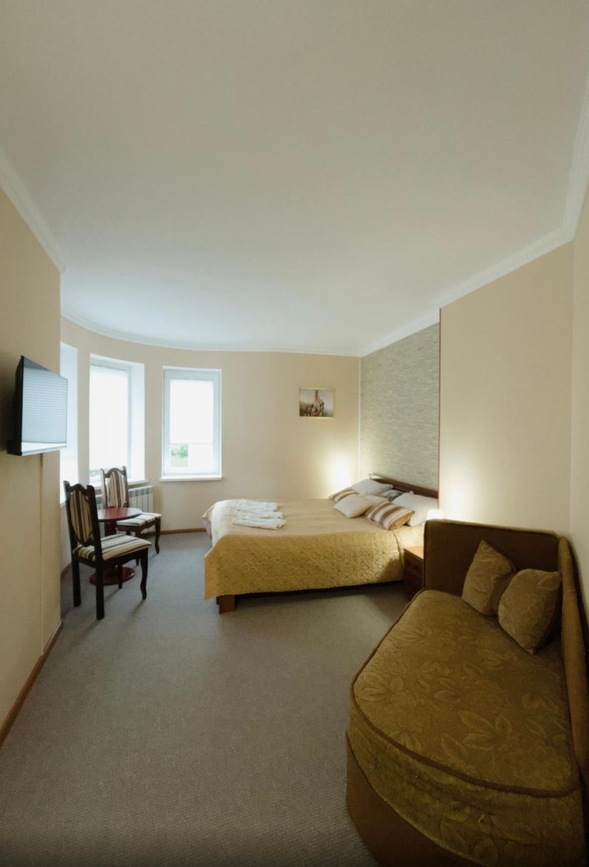 Hotel Three Korony Skhidnytsia Luaran gambar